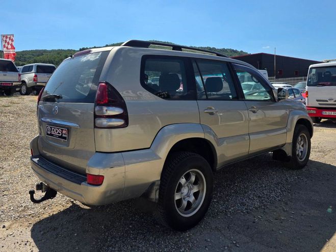 Toyota Land Cruiser 3.0 D-4D VX Marron Clair de 2005