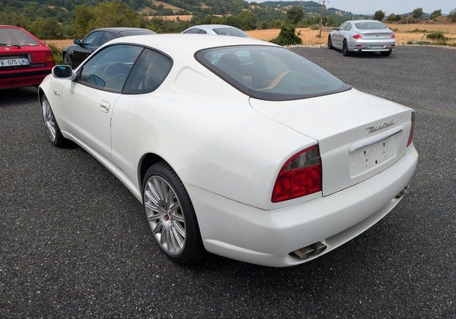 Maserati Coupe 4200 gt  de 2004