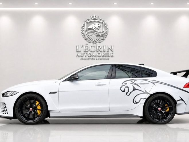 Jaguar XE SV Project 8 Track Pack ? 600ch Fuji White de 2019