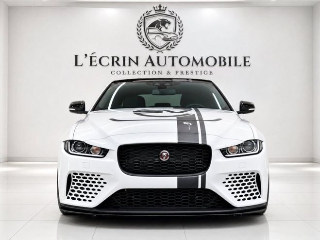 Jaguar XE SV Project 8 Track Pack ? 600ch Fuji White de 2019
