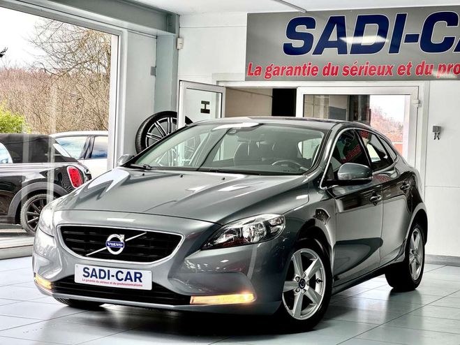Volvo V40 1.6 D2 114cv Momentum Gris M�tallis� de 