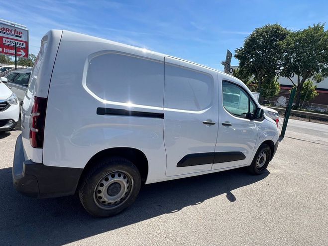 Peugeot Partner III 1.2 L 131S&S STANDARD 650KG PREMIUM  Blanc de 2021