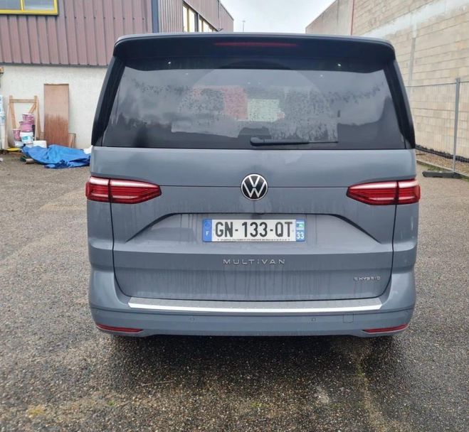 Volkswagen Multivan Confort Life eHybrid DSG 218 Cv 1er Main Gris de 2023