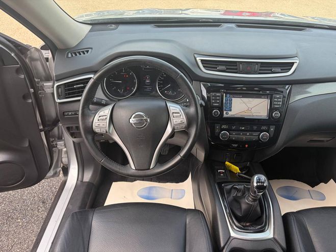 Nissan X Trail X-Trail 1.6 dCi - 130 Euro 6  Tekna GRIS CLAIR de 2017