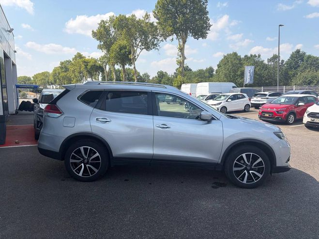 Nissan X Trail X-Trail 1.6 dCi - 130 Euro 6  Tekna GRIS CLAIR de 2017