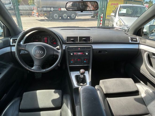Audi A4 1.9 TDI 130 S-LINE ORIGINE TRES PROPRE Gris clair de 2002