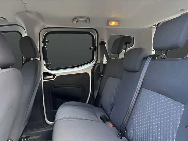 Peugeot Bipper 1.3 HDI 75CH FAP OUTDOOR GRIS F de 2013