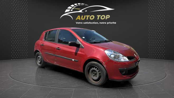 Renault Clio 1.2 16V 75CH CONFORT DYNAMIQUE 5P ROUGE de 2005
