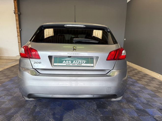 Peugeot 308 1.6 BlueHDi 120ch SS BVM6 S�rie Sp�ciale Gris de 2016