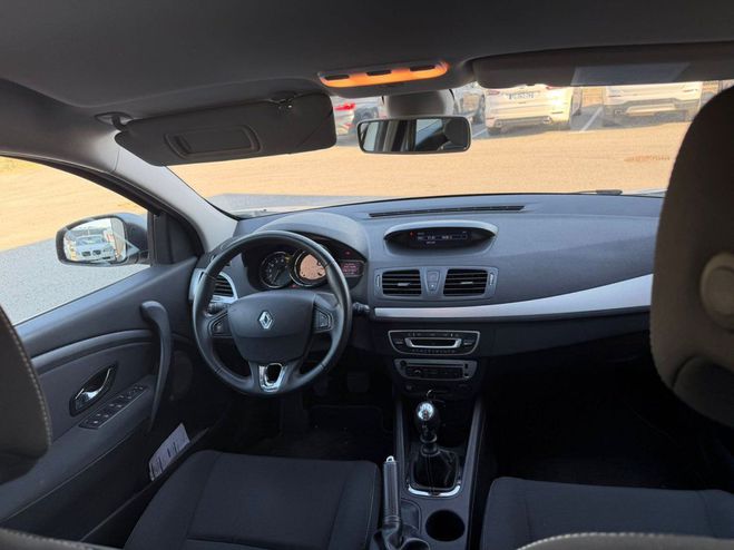 Renault Megane MEGANEIII TCE 115 EXPRESSION Blanc Laqu� de 2014
