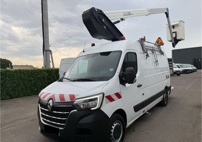 Renault Master fourgon l2h2 nacelle Klubb k32 3 places  de 2022