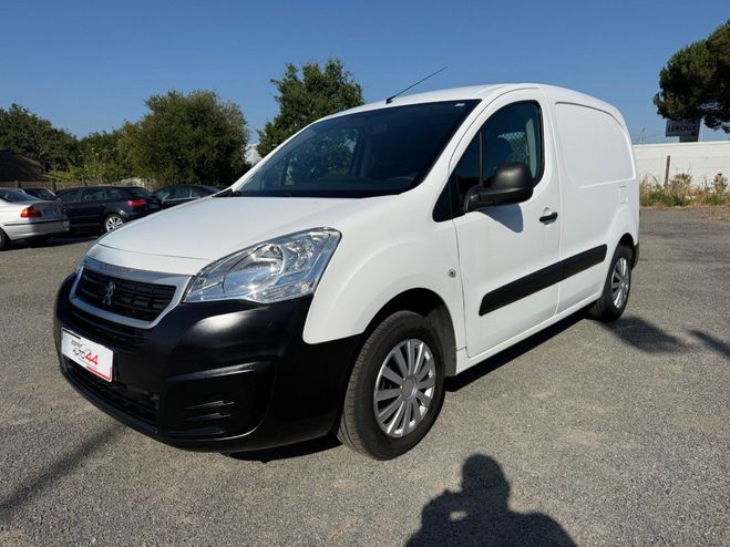 Peugeot Partner FOURGON STANDARD 1.6 VTI 98 BVM5 PRO  de 2018