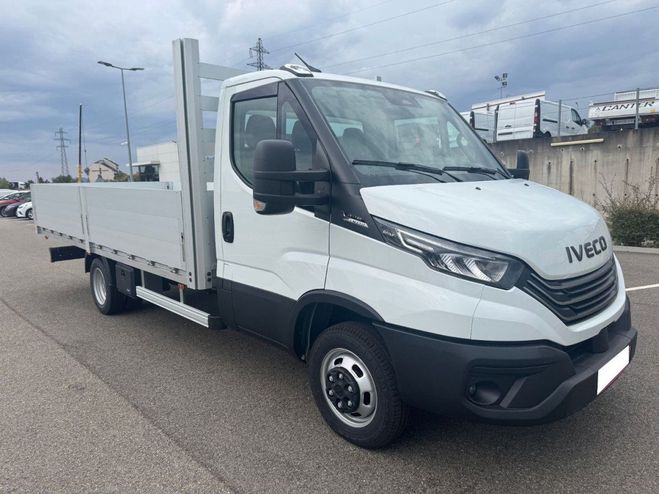 Iveco Daily PLATEAU 35C18 A8 180CV 3L 5M Blanc de 2026