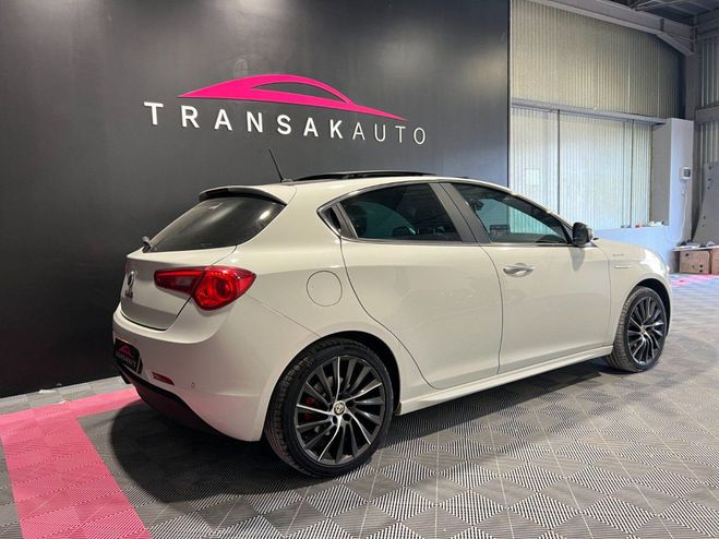 Alfa romeo Giulietta 1.4 TB MultiAir 170 ch Collezione Blanc de 2013