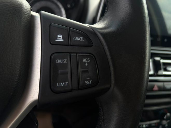Suzuki S-Cross Comfort STYLE * SEMI CUIR * TOIT OUVRANT Gris de 2023