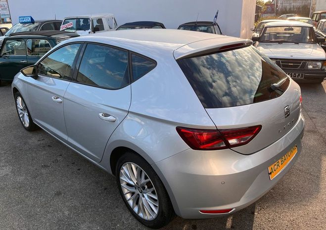 Seat Leon III (2) 1.2 TSI 110 START-STOP STYLE ess Gris de 2016