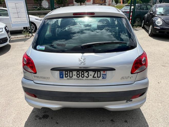 Peugeot 206 1.1 60 URBAN 5P 64000KM TRES FIABLE CT O Gris de 2010