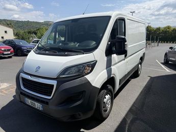  Voir d&eacute;tails -Peugeot Boxer L1H1 2.0 BlueHDi Fourgon CLIM/ATTELAGE &agrave; Issoire (63)