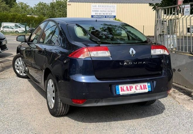 Renault Laguna III (B91) 2.0 dCi 130ch Expression Bleu de 2009