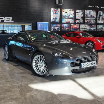  Voir d&eacute;tails -Aston martin Vantage Coupe V8 Sequentielle &agrave; Saint-Jean-du-Cardonnay (76)