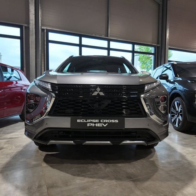 Mitsubishi Eclipse CROSS MY23 Instyle Gris de 2024