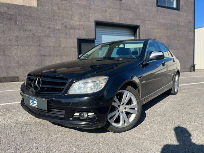 Mercedes Classe C c200 classic 2.2 cdi136cv vendu a pro un NOIR de 2008