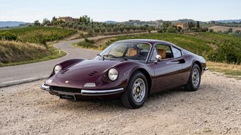  Voir d&eacute;tails -Ferrari Dino 246 1972 GT RDS01983 &agrave; Saint-Marcel-de-F�lines (42)