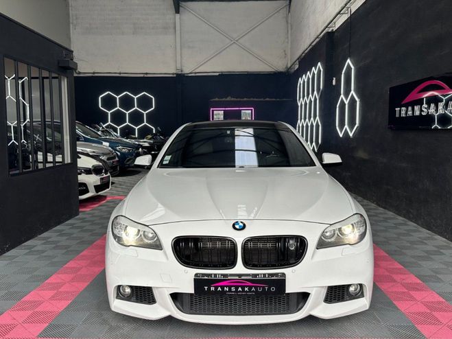 BMW Serie 5 F10 550i xDrive V8 407 ch Sport Design A Blanc de 2010