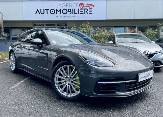 Porsche Panamera SPORT TURISMO 4 E-HYBRID V6 462cv PDK8 - Gris de 2017
