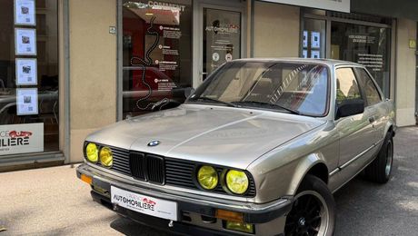 BMW Serie 3 E30 COUPE 318i 1.8 i 105cv -BOITE AUTOMA 1984 d'occasion a Viroflay (78)