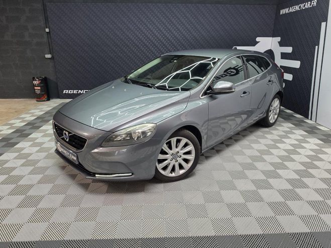Volvo V40 D2 Finition SUMMUMM - 115ch - BV Powersh GRIS FONCE de 2014
