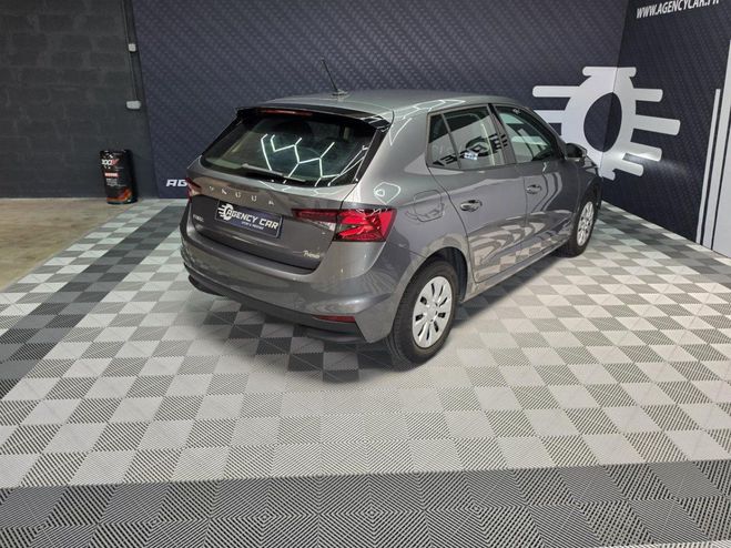 Skoda Fabia 1.0 MPI - 65 - Active - Faible kilom�tra GRIS fonce de 2022