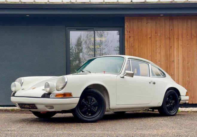 Porsche 911 2.2 - Restauration compl�te Blanc de 1970