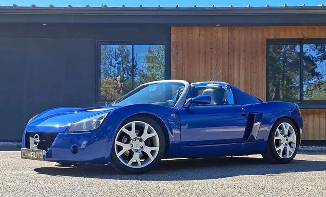 Opel Speedster 2.0 Turbo Bleu de 2004