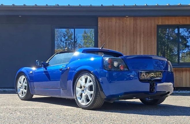 Opel Speedster 2.0 Turbo Bleu de 2004