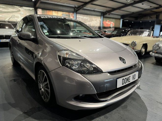 Renault Clio III 2.0 16V 203CH SPORT CUP 3P Gris C de 2011