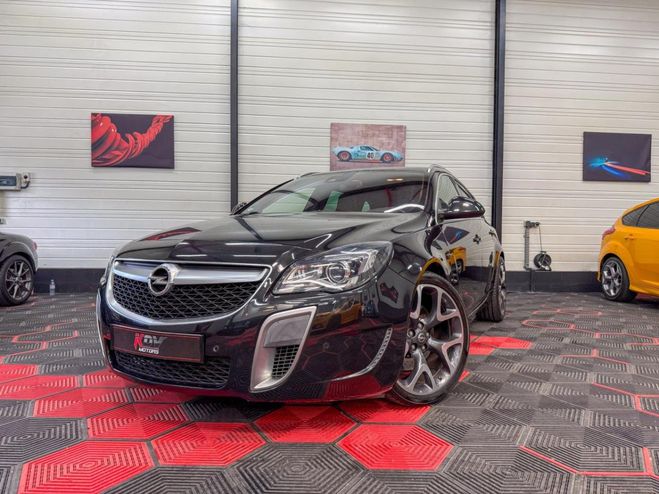 Opel Insignia SPORTS TOURER OPC 2.8 V6 BiTurbo 325 4x4 NOIR de 2015