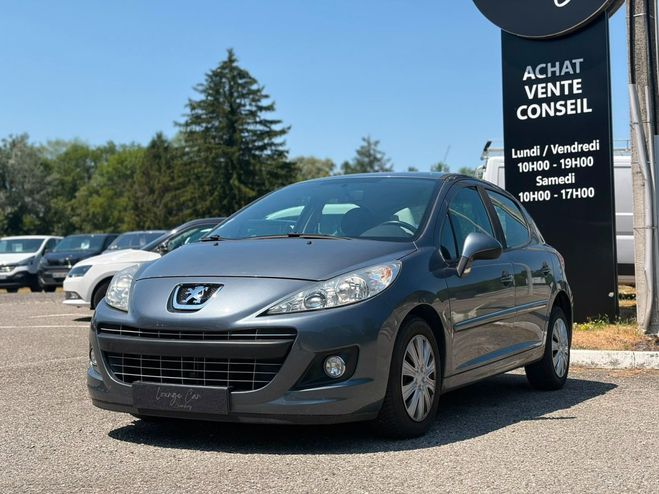Peugeot 207 1.4 VTi 95ch Active Gris de 2011