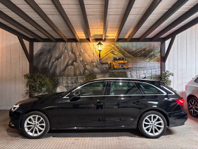 Audi A4 AVANT 35 TFSI 150 CV ADVANCED S-TRONIC Noir de 2020