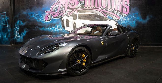 Ferrari 812 Superfast gts 6.5 v12 800 Gris de 2020