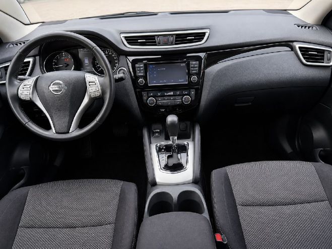Nissan Qashqai 1.2 N-COONECTA BVA Grise de 2017