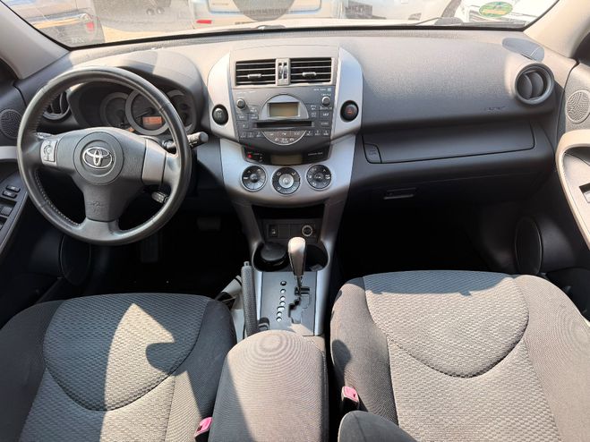 Toyota RAV 4 150 D-4D 4WD Lounge BVA Noir de 2011