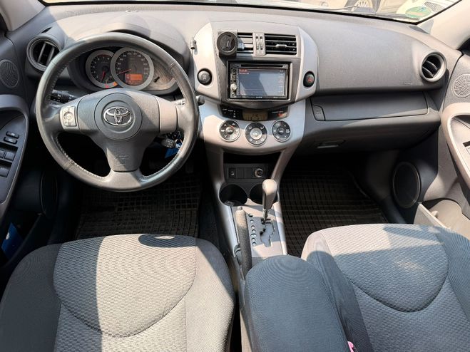 Toyota RAV 4 RAV4 2.0 VVT-i 152 VXE BVA Vert clair de 2007