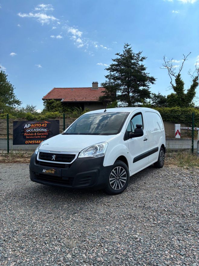 Peugeot Partner 1.6 BLUE HDI 100 CH Blanc de 2016