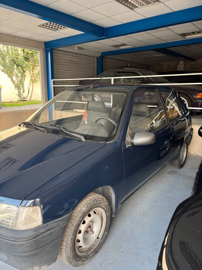Peugeot 106 Finition XN Bleu de 1992