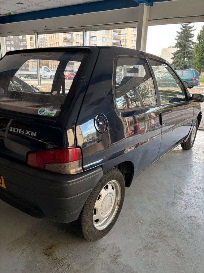 Peugeot 106 Finition XN Bleu de 1992