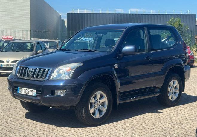 Toyota Land Cruiser 3.0 D-4D 163ch 11cv 3p bo�te manuelle de Bleu de 2003