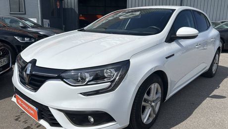 Renault Megane 1.5 Blue dCi 115ch Business 2020 d'occasion a Guipavas (29)