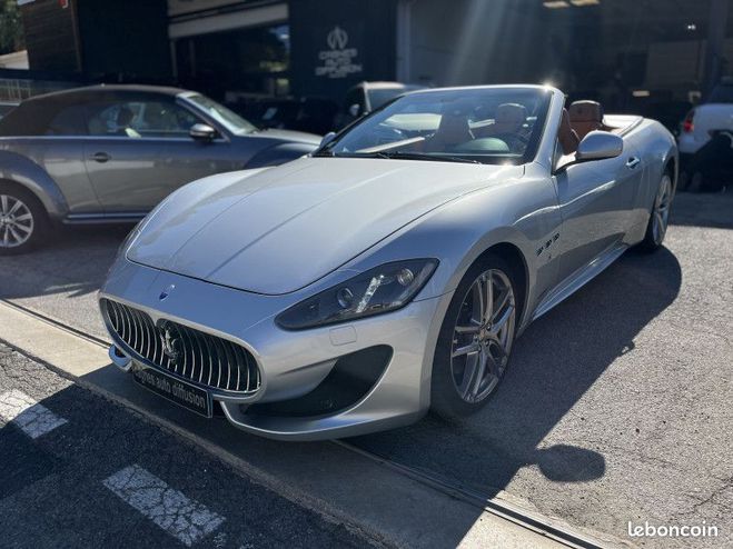 Maserati Grancabrio 4.7 460CH SPORT Gris de 2016