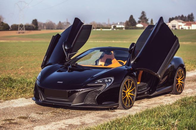 Mclaren 650 S Spider 3.8L V8 CH - 2�me main Immatricul Agrigan Black m�tallis� de 2015
